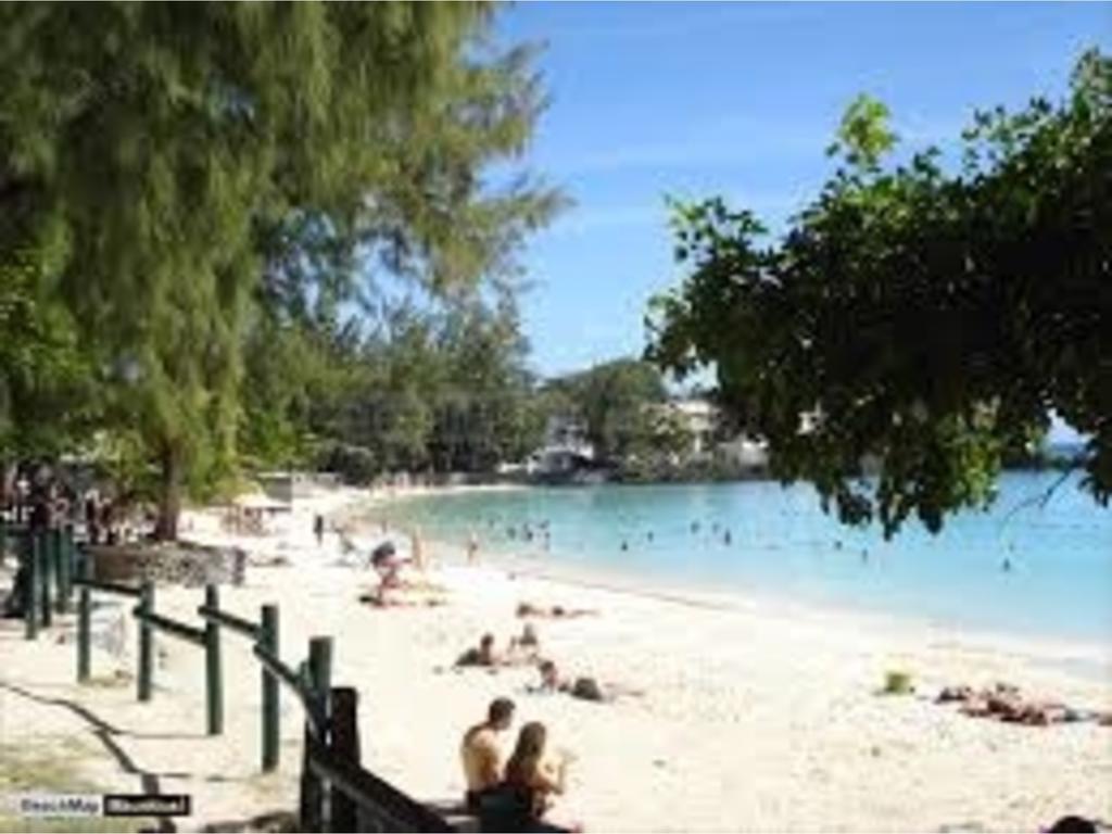 Bano Beach Residence - Grand Bay Beach Extérieur photo